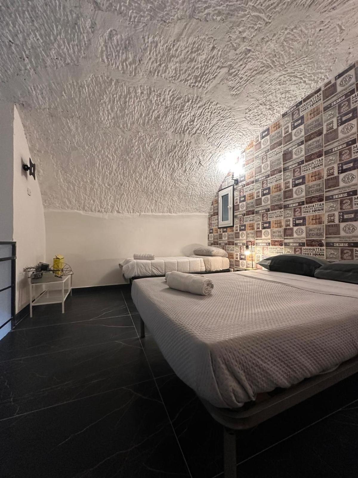Industrial Annare Apartment Naples Exterior photo